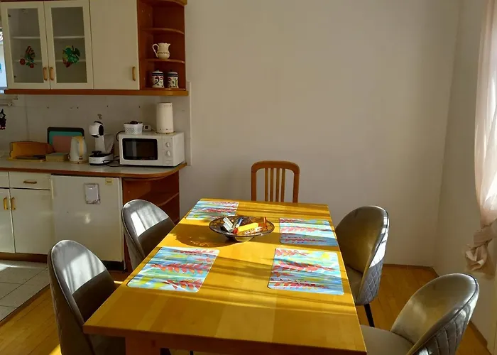 Lovely 2-bedroom With Free Parking Apartamento *